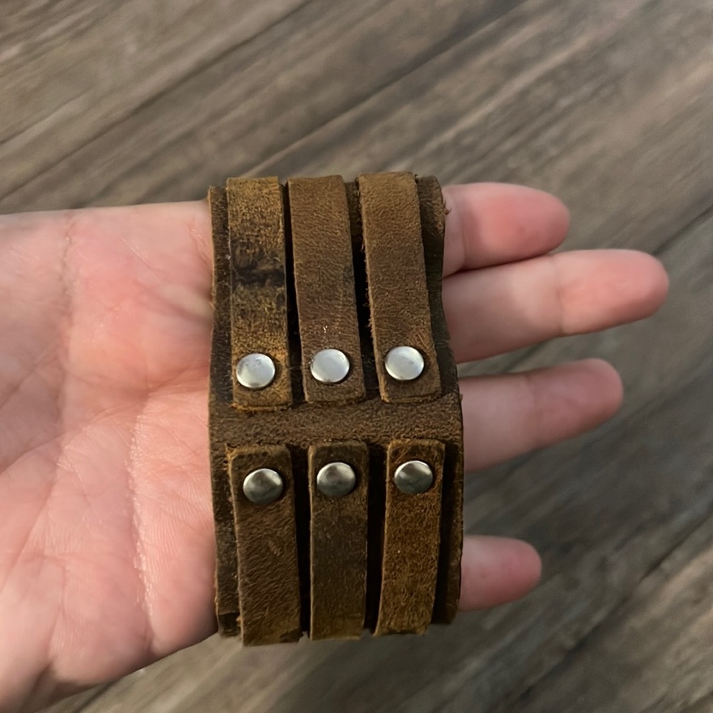 Streets Ahead Brown Genuine Leather Snap On Thick Bracelet with Silver Studs